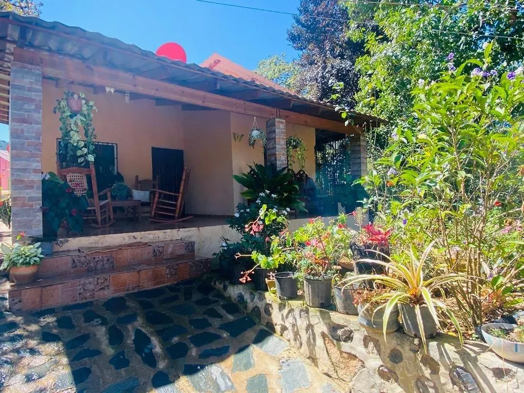 Сasa de vacaciones Oasis Dona Clara Villa Manabao